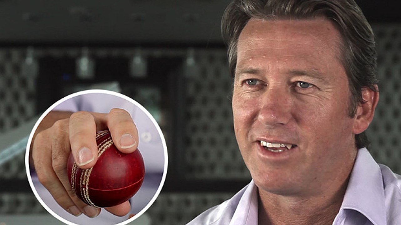 Ashes 2015: Glenn McGrath explains the wobble seam