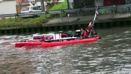 Rick un américain en kayak sur la Deûle