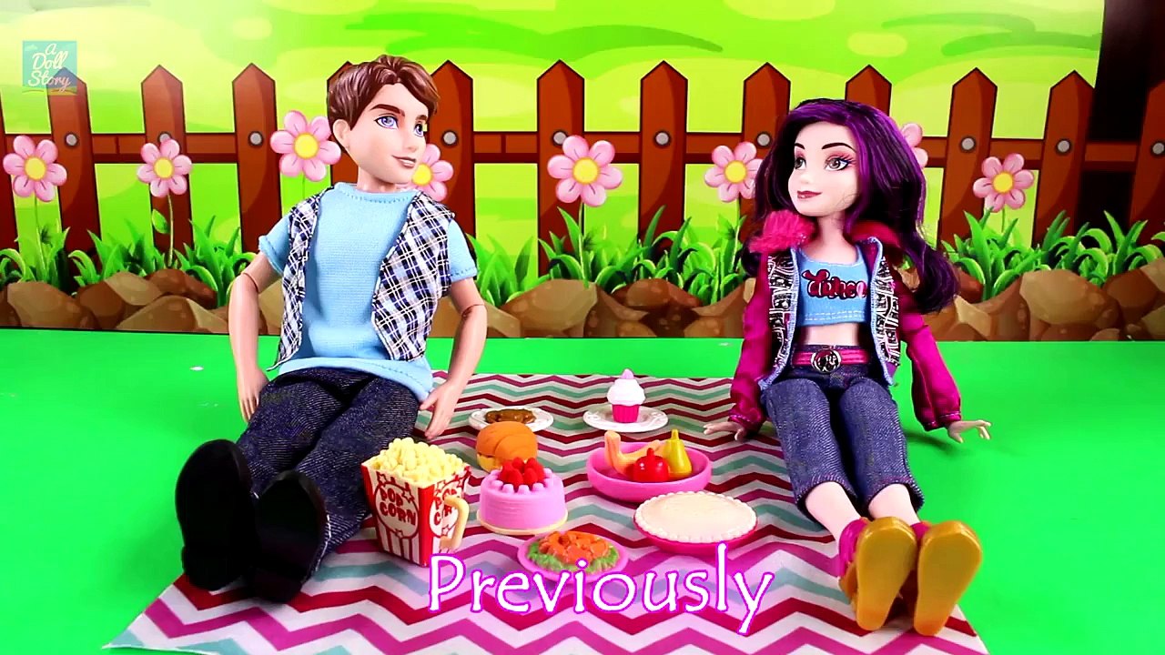 Descendants Wicked World Ben Kidnapped by Evil Ben! With Mal & Evie, Frozen Elsa & Anna Pa