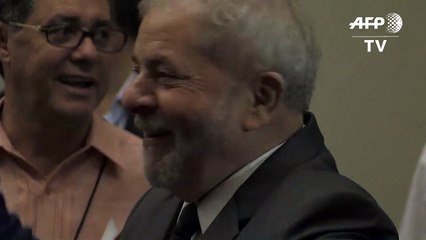 Lula dice que "sobrevivirá" a investigaciones en su contra