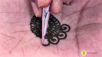 An Easy Mehndi Design That You Can Do At Home_HD