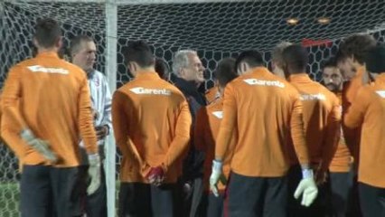 Galatasaray Günü Çift Antrenmanla Tamamladı