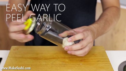 Easy Way to Peel Garlic_HD
