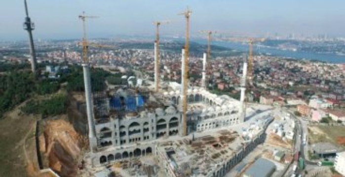 Çamlıca Camii'nin Yolları İçin Acele Kamulaştırma Kararı