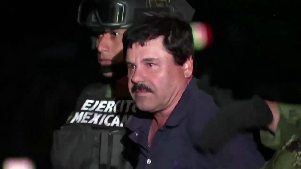 Mexican drug lord 'El Chapo' flown back to prison