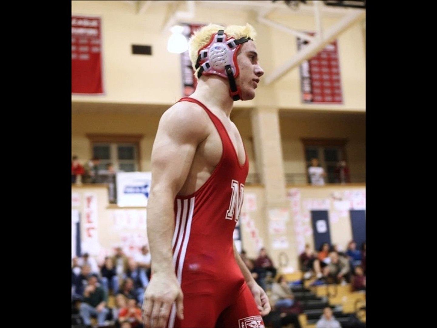 SUPER AWESOME BIG BULGES SPORT - video Dailymotion