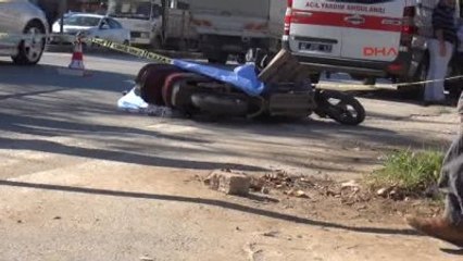 Antalya Kamyonun Çarptığı Bisiklet Sürücüsü Öldü-2