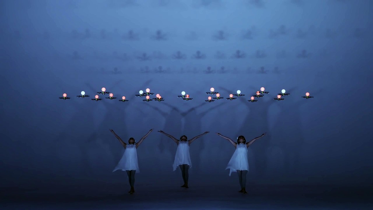 Buzz : Et maintenant, les drones savent aussi danser !