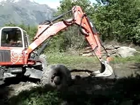 pelle araignée Euromach 8500 de 2007