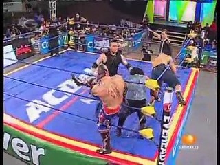 04 La Legion Extranjera vs. Los Bizarros