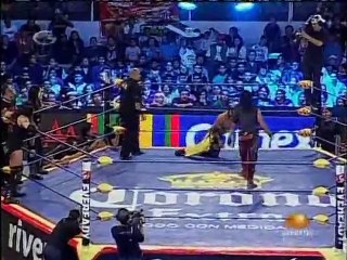 03 Espiritu, Extreme Tiger, Jack Evans & La Parka vs. Los Bizarros