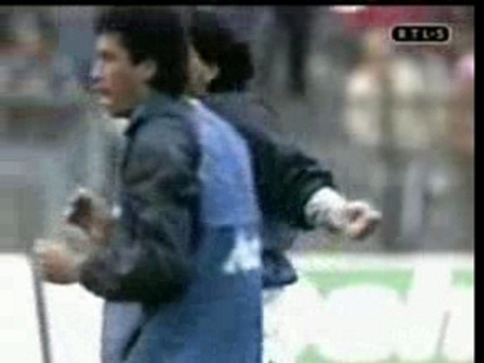 Video maradona SUPERBE