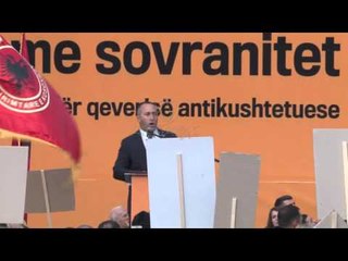 Eskalon protesta në Kosovë, koktej molotovi ndaj qeverisë dhe gurë ndaj policisë
