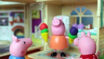 Peppa Pig George com medo da Abelha Assustadora Gigante - Peppa Portugues DisneyKids Brasil  Greatest Videos