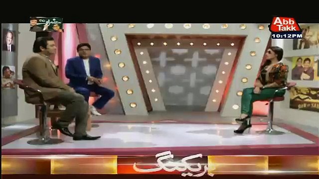 Social Media Par Hum Aap Ka Kiya Kiya Dekh Sakte Hein