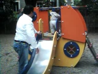Yann fait du Toboggan