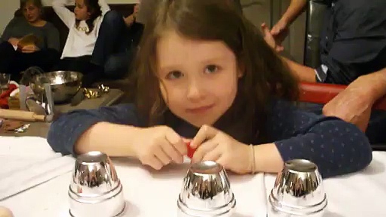 LUCIE FAIT DE LA MAGIE