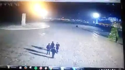 İzmir Gündoğdu Meydanında Sarhoş Dansı