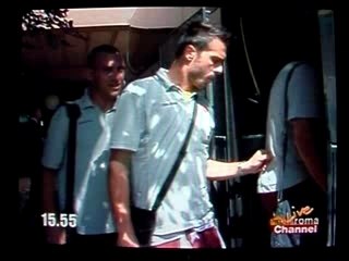 Mexes leaving Milano hotel on his way to San Siro
