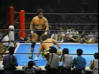 Genichiro Tenryu vs Hiroshi Hase 23/09/93