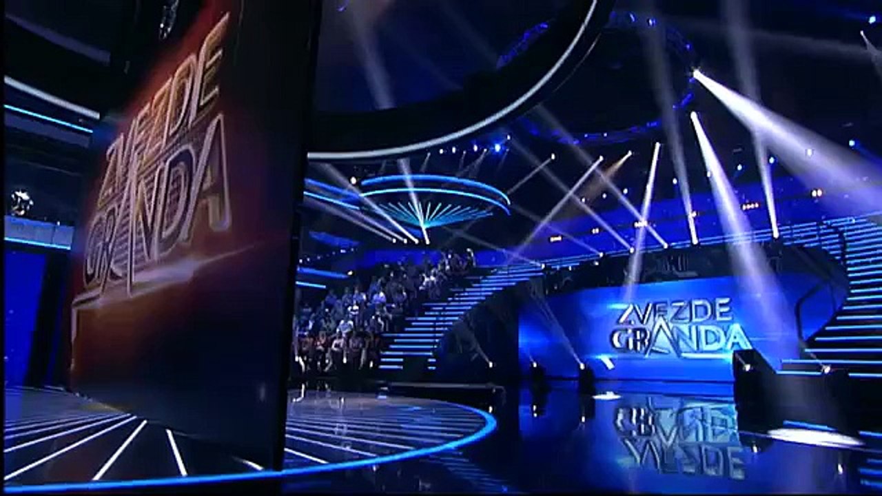 Andjela Trojic - Rodjena da placem, Hrabro srce - (live) - ZG 1 krug