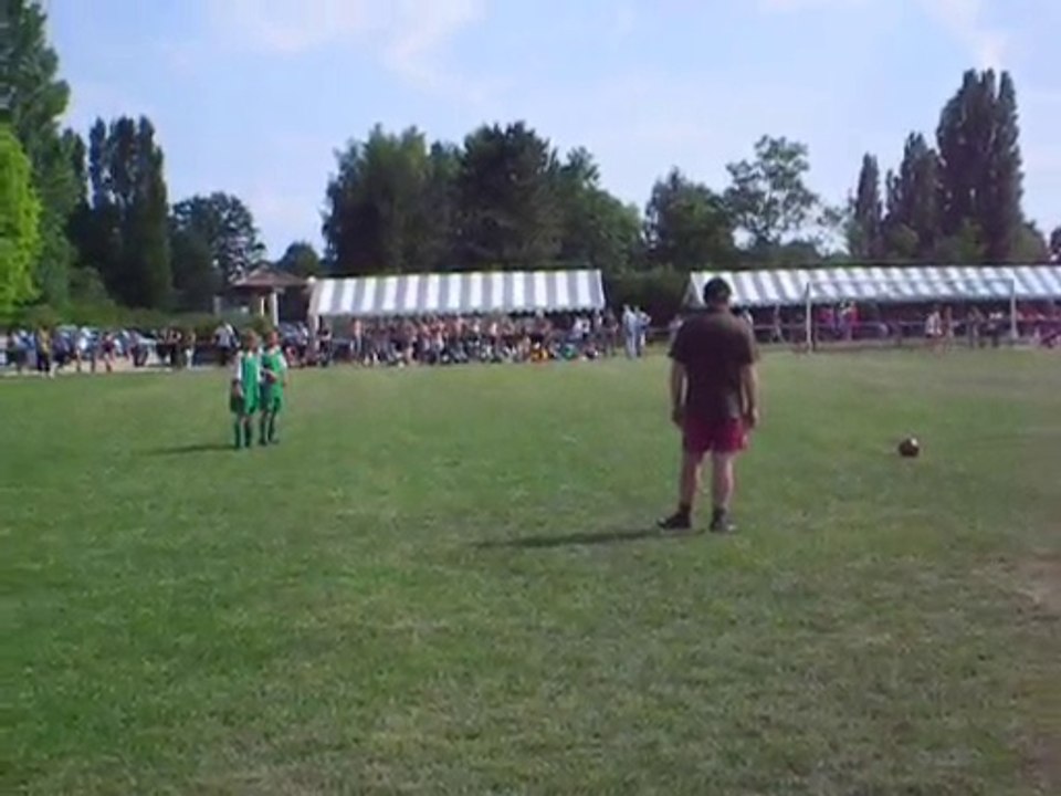 Quand j'tiré les coups francs à l'époque.. Ptit filet opposé ⚽️