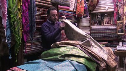 In old Damascus, war threatens Syrian handicrafts