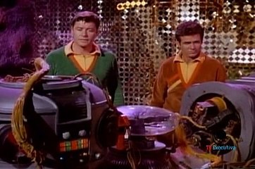 13- A DESTRUIÇÃO DO ROBÔ - PERDIDOS NO ESPAÇO 2ª TEMP