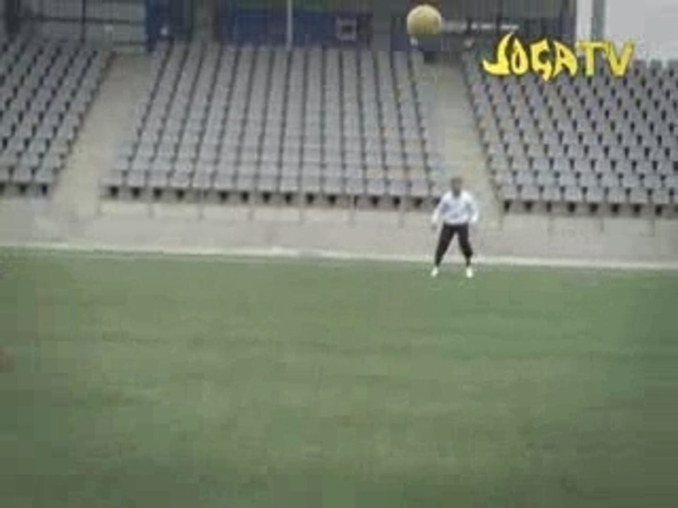 (futbol)joga bonito - zlatan vs c ronaldo