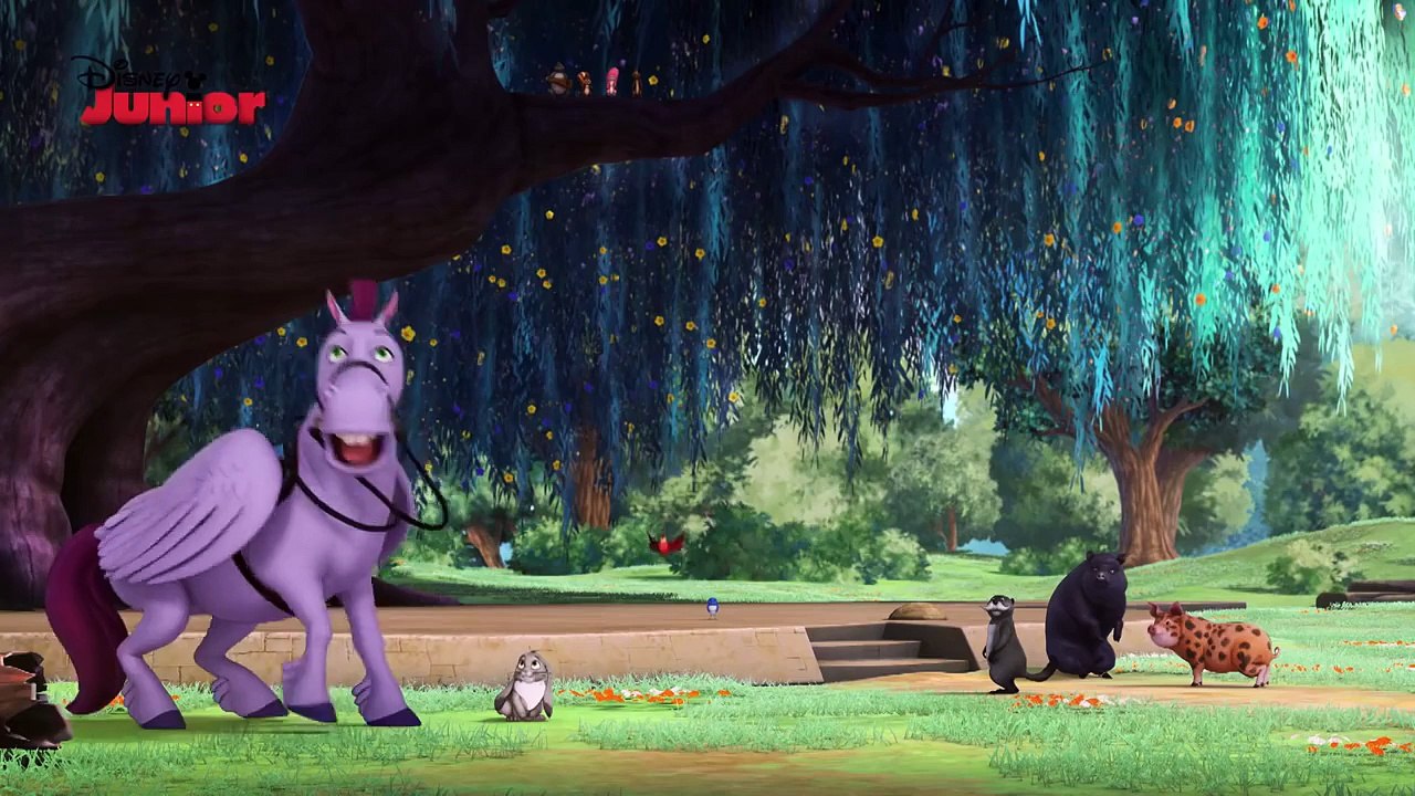 Feel So Free Song   Sofia The First    Disney Junior UK HD