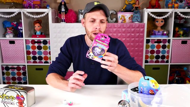 Playdo Santa Claus Surprise Egg Inside Out. Monster High. Shopkins. Crazy Go Go Bones