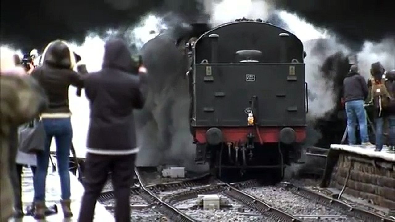 Raw: Historic Steam Engine Roars Back to Life