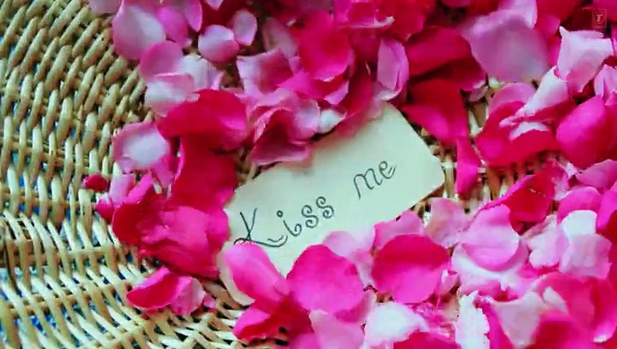 Iss Qadar Pyar Hai Full Song with LYRICS - Ankit Tiwari - Bhaag Johnny -2015--720p