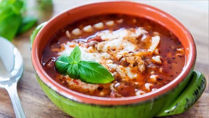 CHEESY LASAGNA SOUP RECIPE - Comfort Food