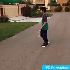 Desi Vs white people