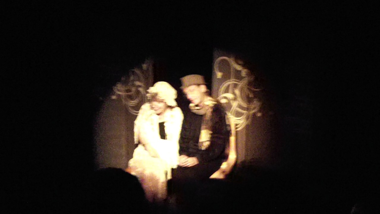 PLUS BELGE LA VIE.........Que la farce soit avec vous !!!Votre plus belle histoire d'humour,c'est nous.