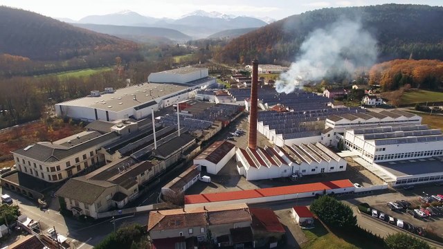 Laroque D'olmes Ariège vue aérienne d'une région ou l'industrie etait legion
