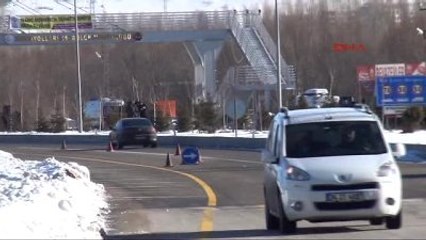 Van'da Çatışma 1 Polis Şehit, 12 Terörist Öldürüldü-2