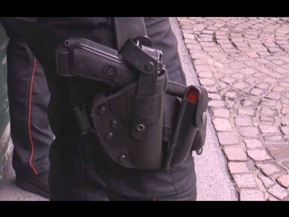 Maddaloni (CE) - Pizzo anche ai truffatori: 10 arresti contro clan Belforte (09.12.15)