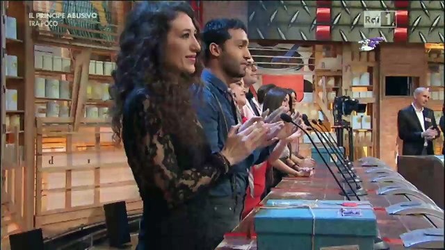 Il bellissimo finale della puntata di Affari Tuoi del 9 gennaio 2016 con Flavio Insinna