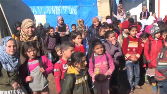 الواقع التعليمي للأطفال السوريين داخل المخيمات