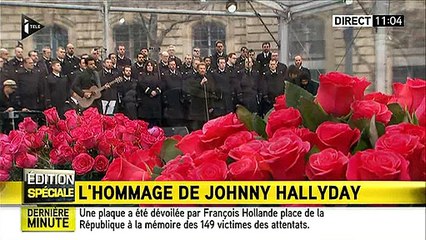 Hommage: Regardez Johnny Hallyday chanter "Un dimanche de janvier" place de la République