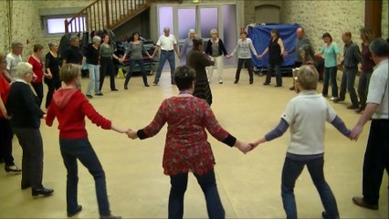 folkpourtous656 branle ( derniere danse )