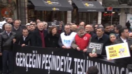 Beyoğlu'nda Çalışan Gazeteciler Gününü Kutlamıyoruz Eylemi...