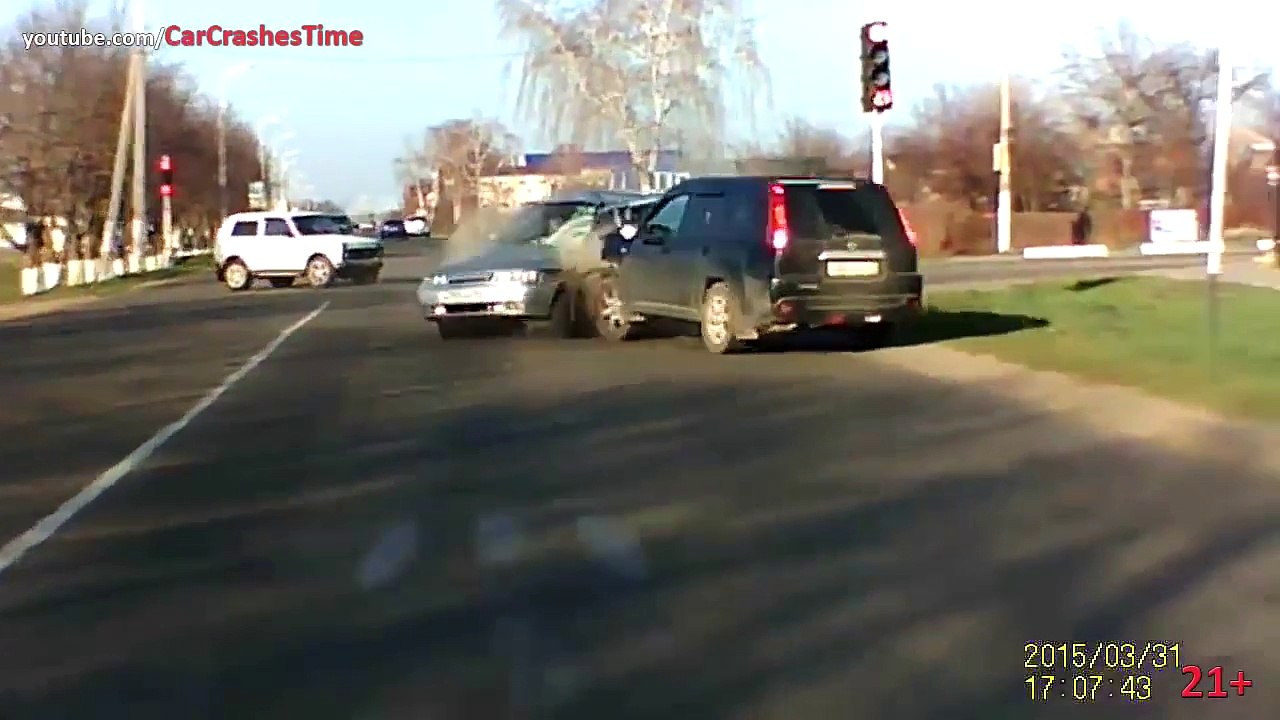 Car Crashes caught on camera #61 (720p)