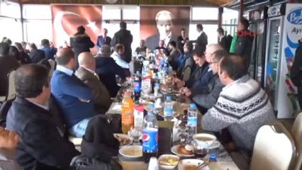 Yozgat - Çalışan Gazeteciler Gününü Havuzda Yüzerek Kutladılar