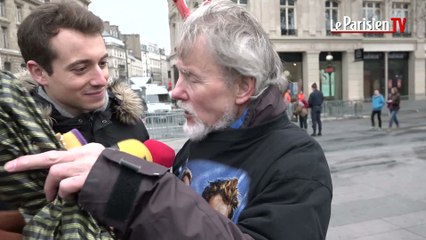 Hommages à République : « A Charlie, ils auraient ri s'ils avaient su que Johnny allait chanter pour eux »
