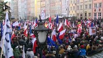Pologne : manifestations pour défendre les médias publics