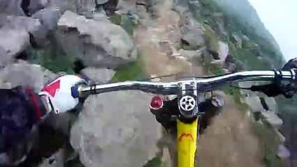 Парень и Горный Велик, Спуск с Горы!!!