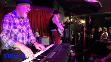 Robin Bibi - Vampire Blues